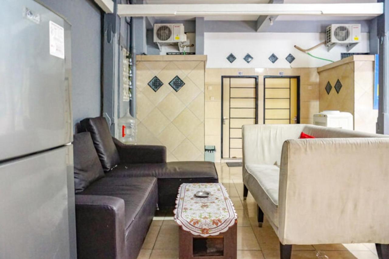 Reddoorz Near Penimbangan Beach Singaraja Екстериор снимка