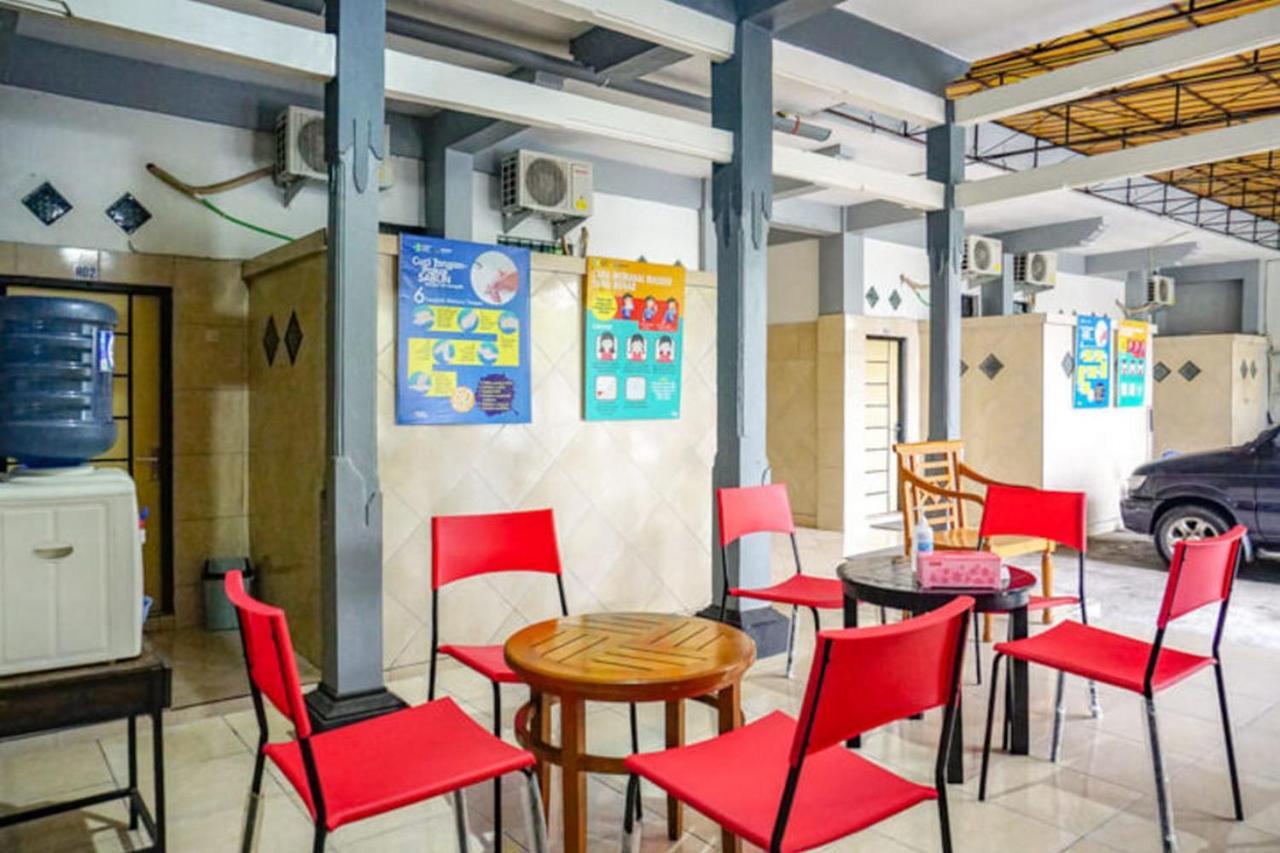 Reddoorz Near Penimbangan Beach Singaraja Екстериор снимка